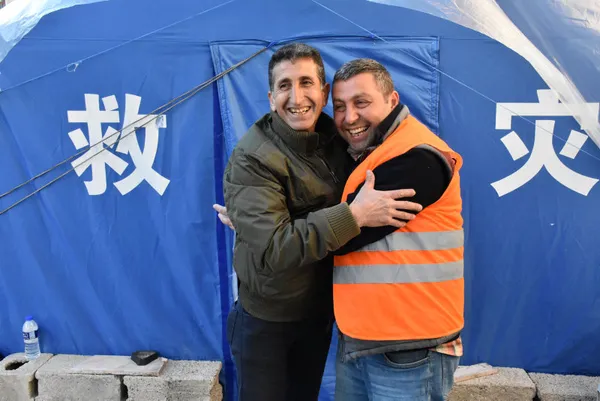 1680342103280.jpg Asrın felaketi kavuşturdu! 29 yıl sonra deprem bölgesinde buldu - 4