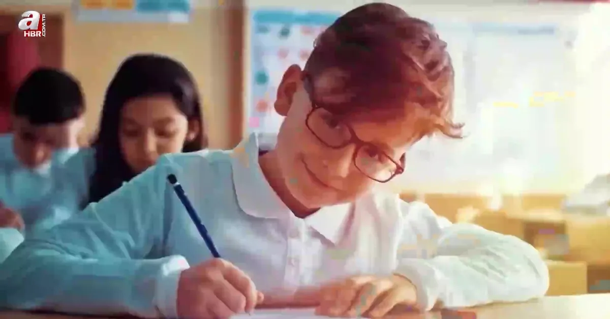 AK Parti'de 23 Nisan'a özel video paylaşımı