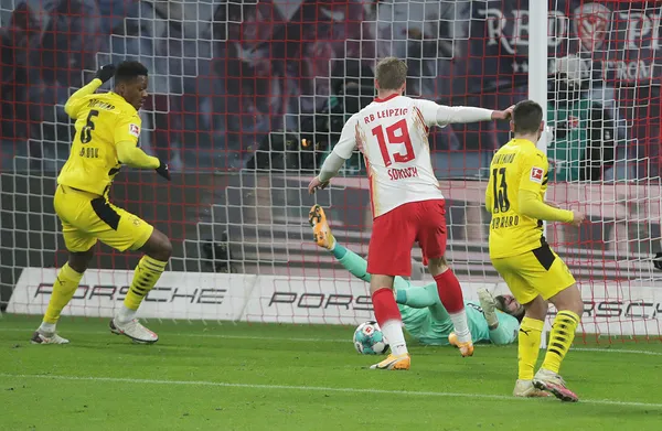 Borussia Dortmund Leipzig’i 3-1 yendi! İkinci yarıda 3 golle 3 puan...