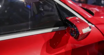 Yerli otomobilin aynasındaki detay herkesi mest etti