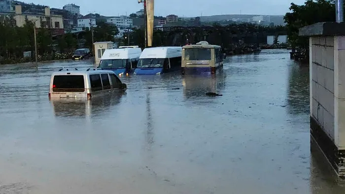 Ankara Valiliği'nden SON DAKİKA sağanak yağış uyarısı | Vali Şahin: Ankara'da okullar tatil! A Haber selin vurduğu Akyurt'ta - 18