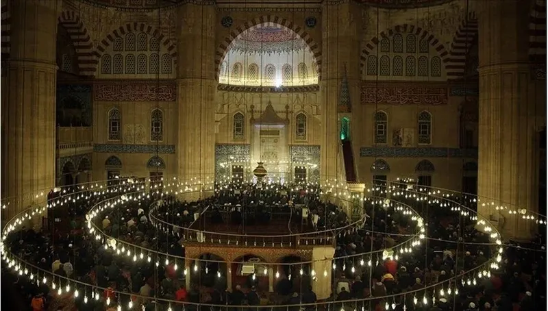 mirac-kandili-anlam-ve-onemi-mirac-gecesi-ne-oldu-iste-gecenin-faziletleri-1707230073046.jpeg MİRAÇ KANDİLİ ANLAM VE ÖNEMİ || Miraç gecesi ne oldu? İşte gecenin faziletleri… - 1