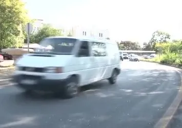 Otomobil, elektrikli scootera çarptı: 1 ölü