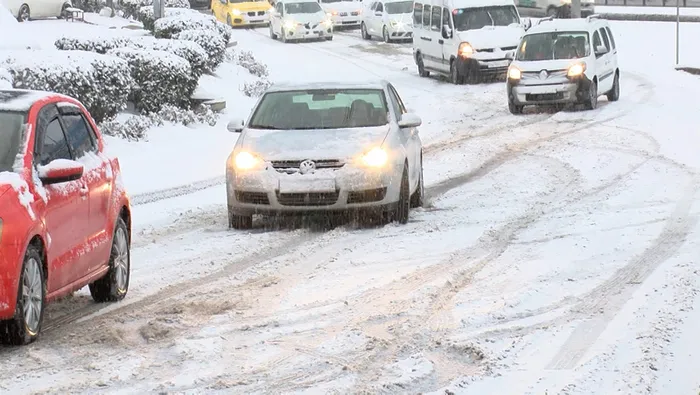 Son dakika: Trakya'dan İstanbul'a girişler durdu! Beylikdüzü-Büyükçekmece arası E-5 Karayolu trafiğe kapandı - 2