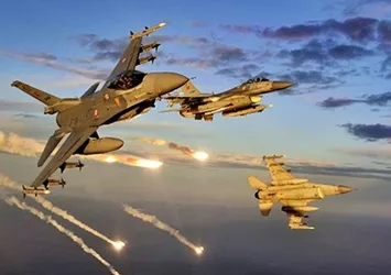 Irak'ın kuzeyine hava harekatı