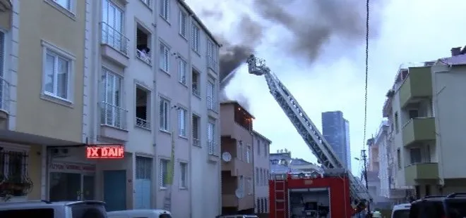 SON DAKİKA: Sancaktepe’de 3 katlı binada yangın çıktı