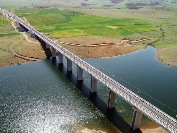 Ankara-Sivas Hızlı Tren Hattı arı gibi çalışıyor! 278 bin kişiyi taşıdı