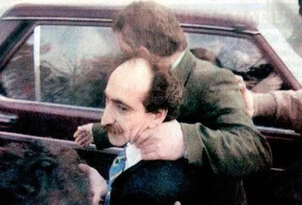 Dokunulmazlıklarda önemli gelişme: Vekile zorla getirme yok - 2