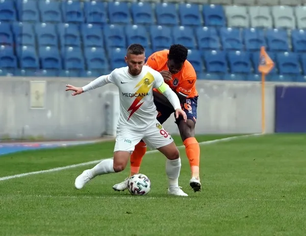 Medipol Başakşehir 3-1 Yeni Malatyaspor MAÇ SONUCU ÖZET - 1