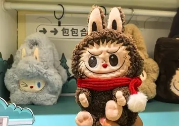 Labubu bebek çılgınlığı! Uzmanlar tehlikeye dikkat çekti