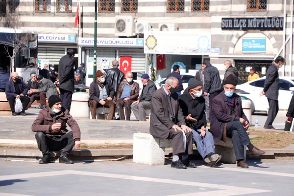 1614487611971.jpg Türkiye'de renk kodlarına göre kademeli normalleşme! - 8