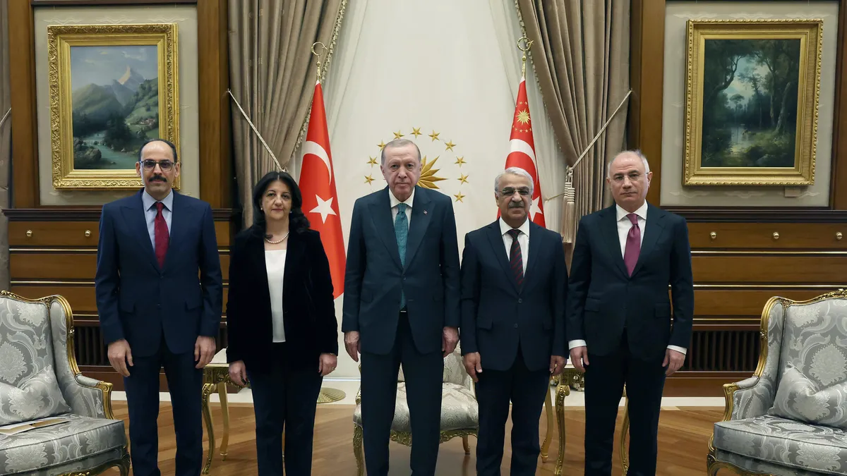 Külliye'de Terörsüz Türkiye zirvesi! Başkan Erdoğan-DEM heyetini kabul etti | Görüşmenin detayları A Haber'de