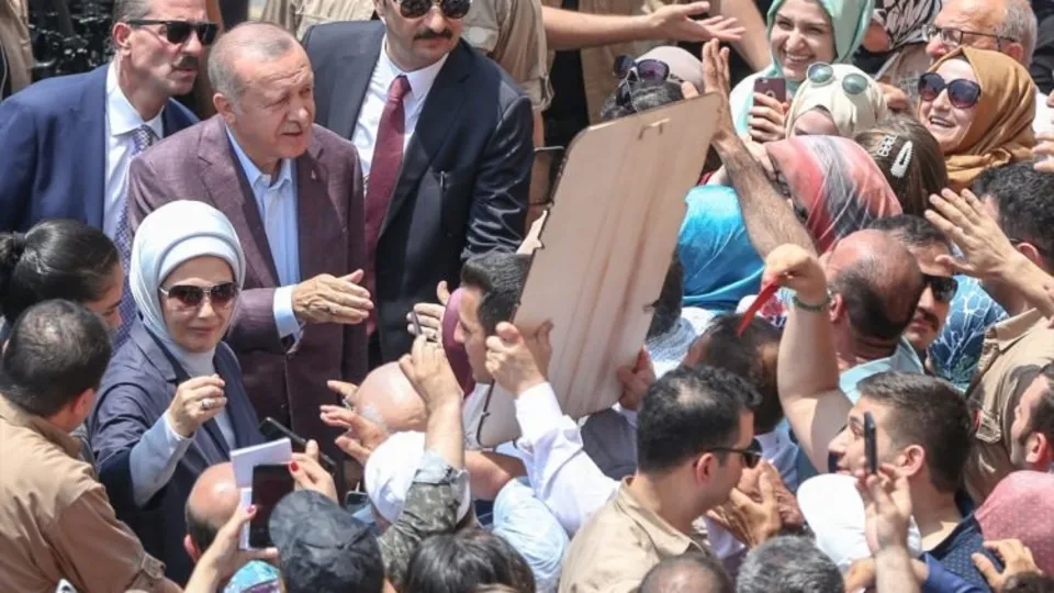 Başkan Erdoğan'a sevgi seli! İşte dikkat çeken anlar