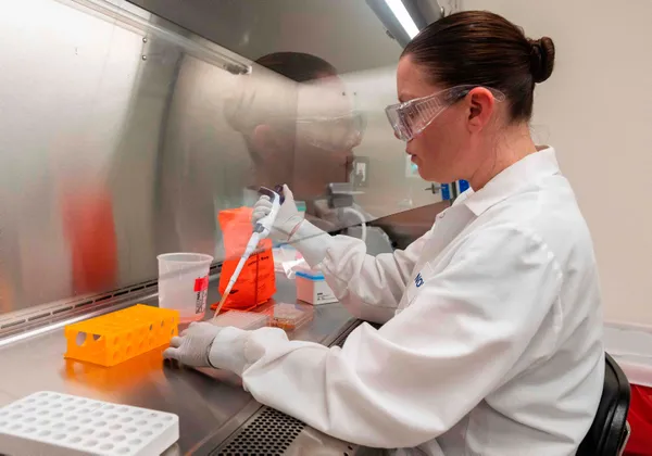 Koronavirüs aşısı Novavax’ta flaş gelişme