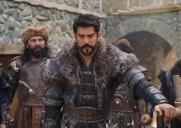 Kuruluş Osman'da Bala Hatun'dan Göynük'te dik duruş! "Ya öleceğiz ya şehrimizi geri alacağız"