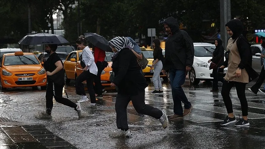 meteoroloji-uyardi-saganak-yagis-tum-yurdu-esir-alacak-istanbulda-pazar-mesaisine-dikkat-1778967071427.jpeg Meteoroloji uyardı! Sağanak yağış tüm yurdu esir alacak! İstanbul’da pazar mesaisine dikkat - 1
