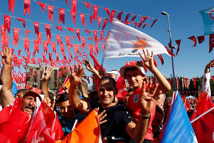 Bakan Hulusi Akar’dan Yunanistan’a Türk okulları tepkisi