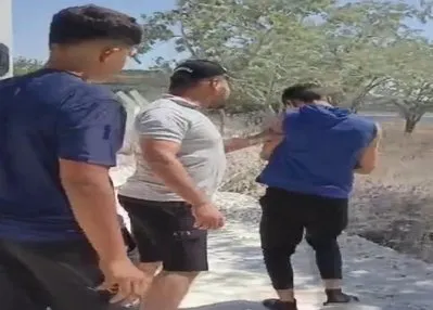 Yolda ’Toz çıkardın’ kavgası