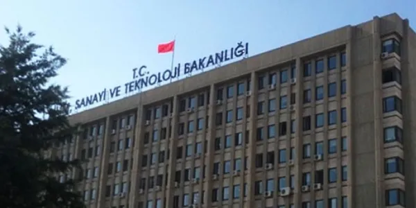 Sanayi ve Teknoloji Bakanlığı ile Ticaret Bakanlığı'ndan 1281 firmaya belge - 2