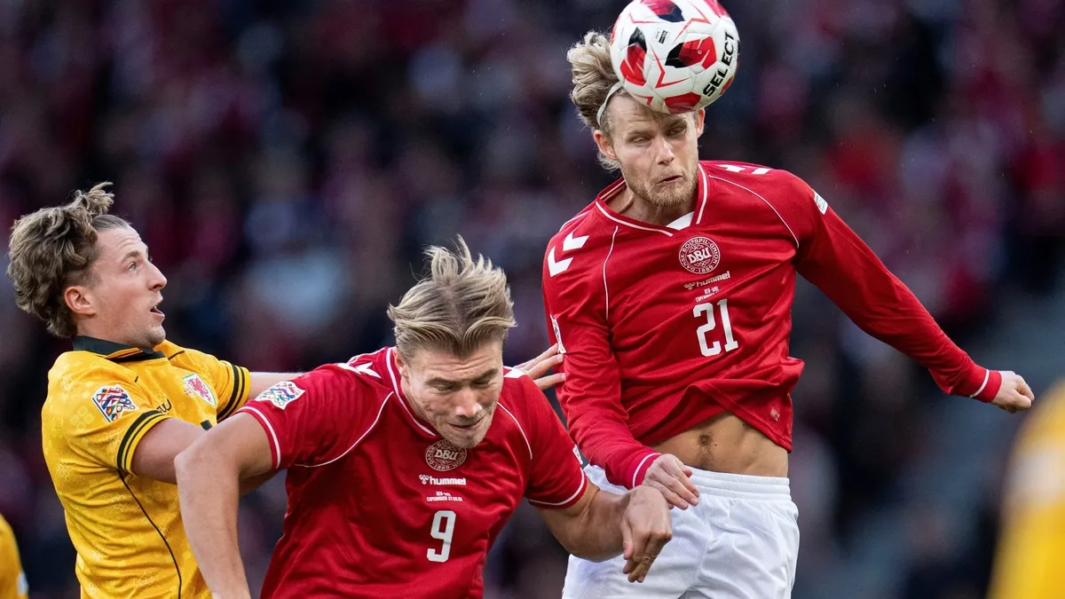 Danimarka sahasında Galler'i 2-0'la geçti