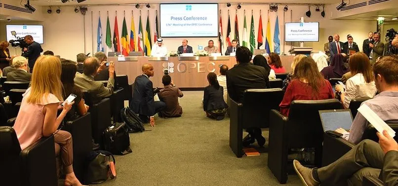 OPEC toplantısı bugün Viyana'da başlıyor! Petrol fiyatları yüzde 30 düşebilir