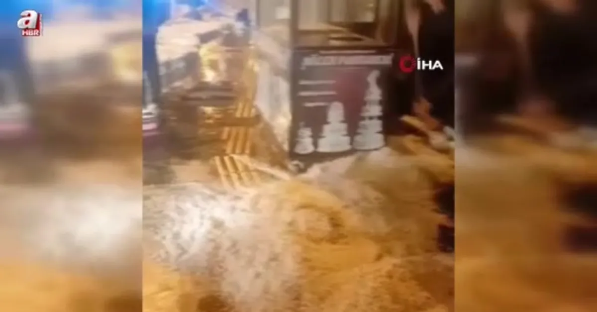 Ahlat'ta dolu yağışı