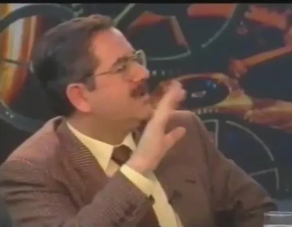 chpli-ilhan-kesici-ve-gazeteci-taha-akyol-gecmisin-tokadini-yedi-millet-ittifakinin-parlamenter-sistem-celiskisi-1634061110219.jpg CHP'li İlhan Kesici ve Gazeteci Taha Akyol geçmişin tokadını yedi! Millet İttifakı'nın parlamenter sistem çelişkisi - 2