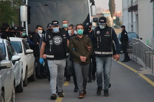 Rüşvetten tutuklanan CHP’li eski başkanın dosyasındaki şok ayrıntılar! CHP’li vekil ’Bunlar bizden’ deyince rüşvet almamış