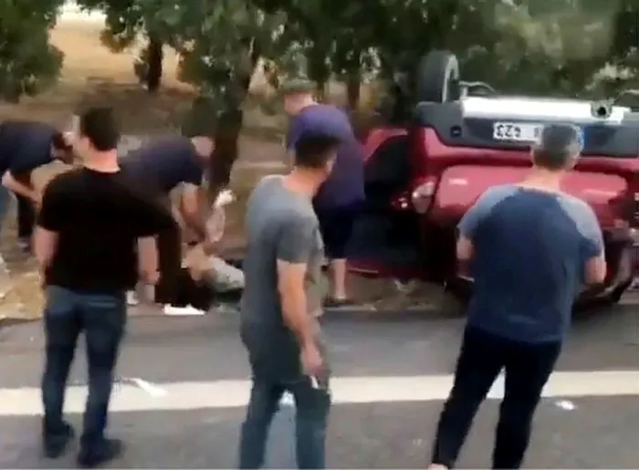 Osmaniye'deki bariyere çarpan otomobildeki 2 çocuk öldü - 2