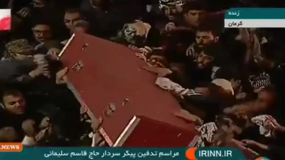 İranlı Komutan Süleymani’nin cenaze töreni