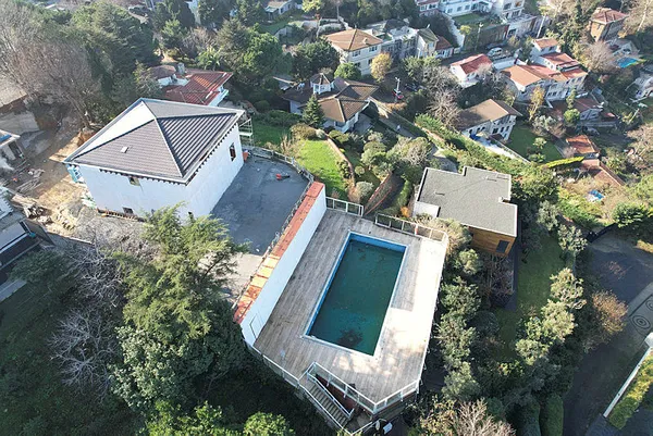 Halk TV’nin sahibi Cafer Mahiroğlu için istenen ceza belli oldu! Boğaz’daki kaçak inşaatın hesabı soruluyor