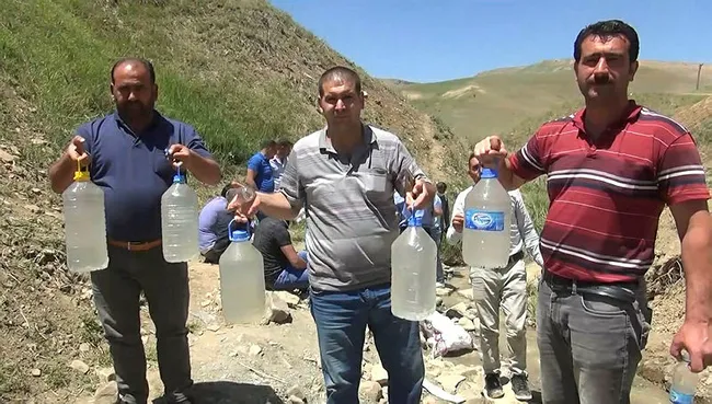 Muş’ta böbrek taşına iyi geldiği söylenen suya inceleme yapıldı - 1