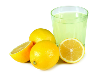 Limon suyunun faydaları saymakla bitmiyor