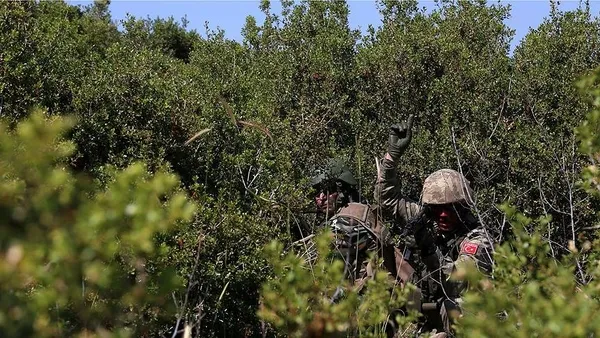 Son dakika: Ekim ayında Pençe Yıldırım Harekatı ile 27 terörist etkisiz hale getirildi - 3