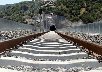 ‘Raylara 10 gün boyunca yaklaşmayın’