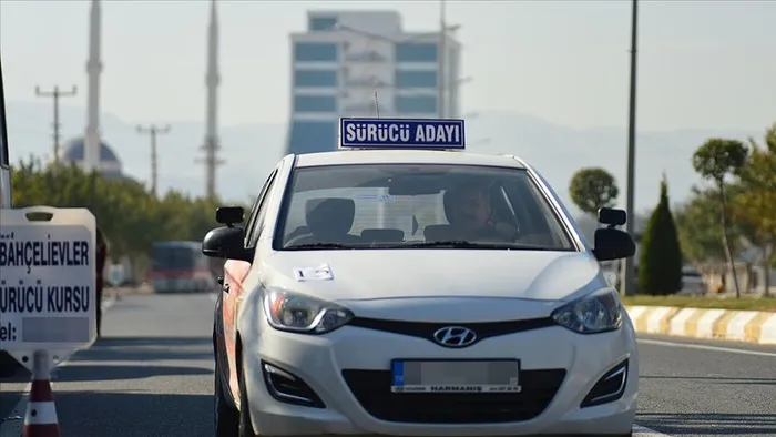 Ehliyet almak isteyen dikkat! Sınavlara yeni düzenleme geldi | İşte değişiklikler
