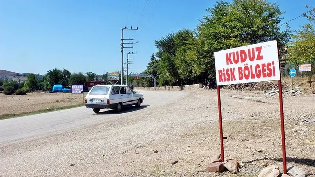 insandan-insana-kuduz-bulasir-mi-kuduz-asisi-nerede-yaptirilir-kac-yil-gecerli-insanlarda-kuduz-belirtileri-ne-1667482811384.jpg Kuduz aşısı nerede yaptırılır, kaç yıl geçerli? İnsanlarda kuduz belirtileri neler? İnsandan insana kuduz bulaşır mı? - 3