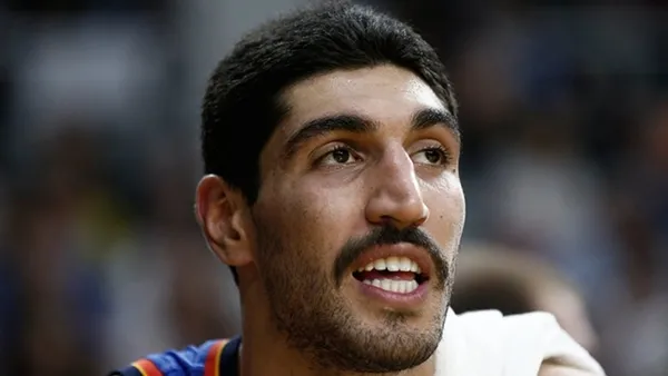 FETO’nun evlatlığı Enes Kanter haddini aştı! Bu kez de Time dergisine ağladı: Erdoğan’ın NATO’yu sindirmesine izin vermeyin