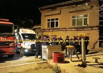 Evde yanmış cansız bedeni bulundu