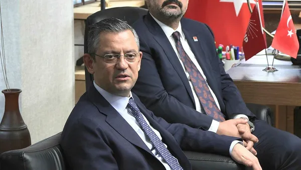 AK Parti’den CHP’li Özgür Özel’e ortak bildiri tepkisi: Utanç verici bir tutumdur
