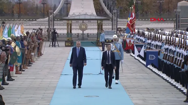 Son dakika: NATO için yakın markaj: İsveç Başbakanı Ulf Kristersson Ankara’da! Başkan Erdoğan Külliye’de resmi törenle karşıladı