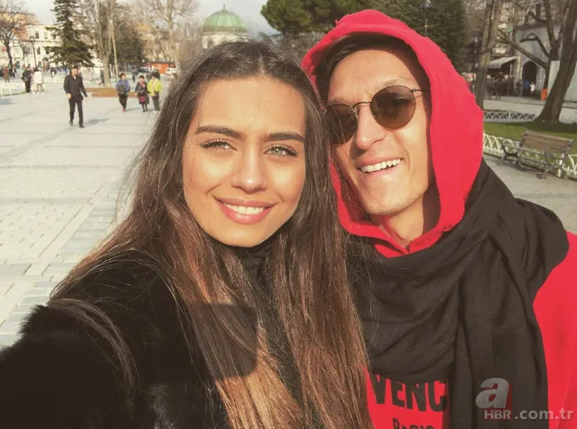 Mesut Özil koleksiyonunu genişletti! Eşi ve kendisi için kesenin ağzını açtı 5