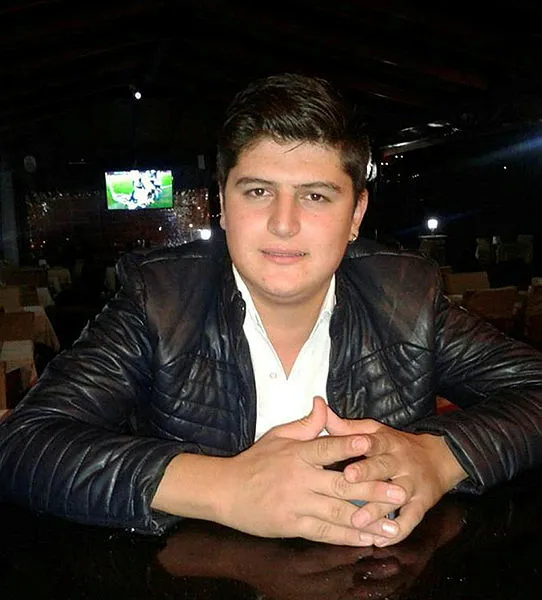 Havuz temizlerken akıma kapılıp öldü - 1