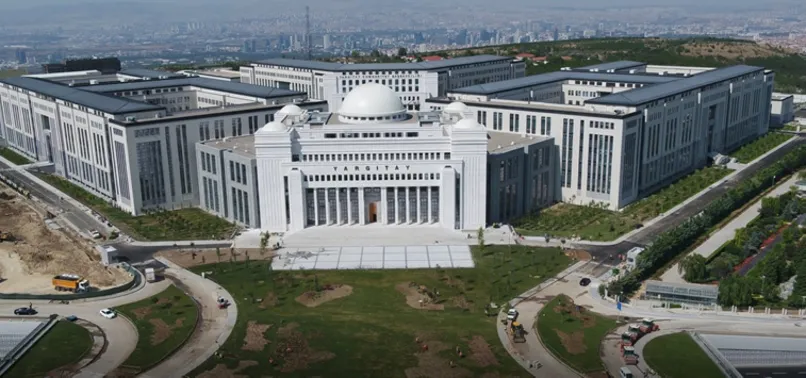 Yargıtay'dan emsal niteliğinde karar! "Adam değilsin" sözü hakaret sayılmadı