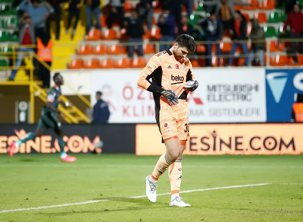 Kara Kartal yine kayıplarda! Kasımpaşa 1-1 Beşiktaş MAÇ SONUCU-ÖZET