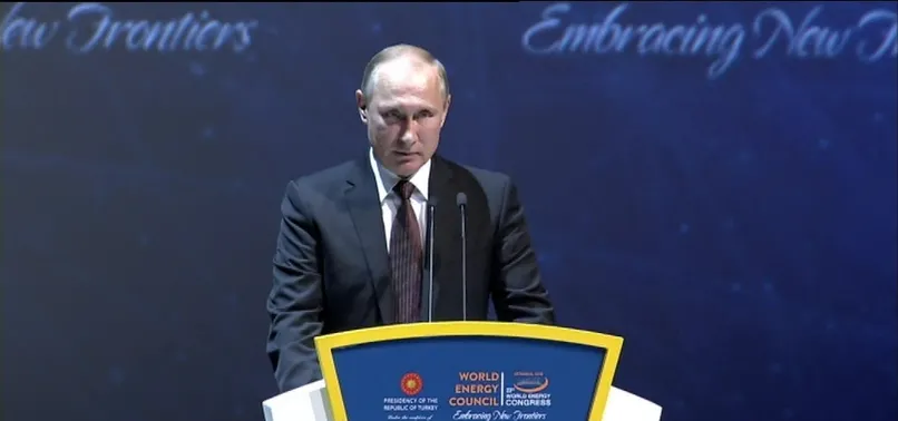 Putin: Türk halkını tebrik ediyorum