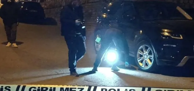 Batman'da kurşun yağmuru! Park halindeki araç delik deşik oldu