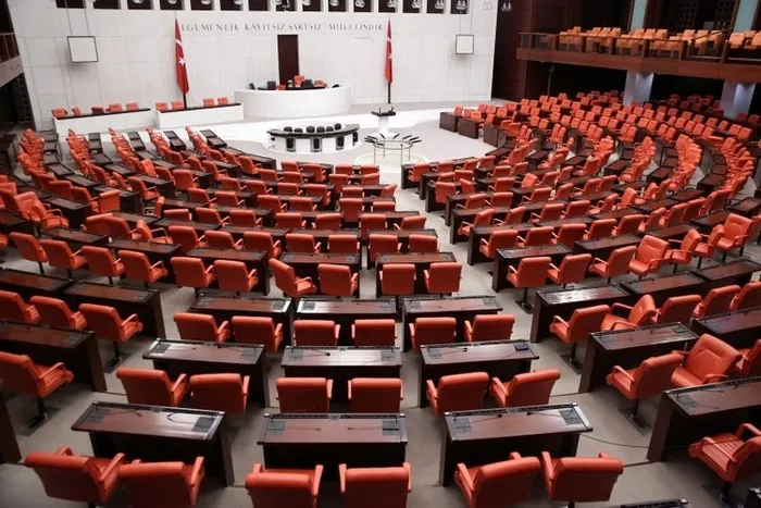 Son dakika: İşte yeni seçim yasası! AK Parti MHP'ye sundu: Dikkat çeken "baraj" detayı - 4