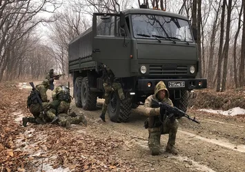 Rusya balistik ve seyir füzelerini kullanacak! Putin bizzat yönetecek