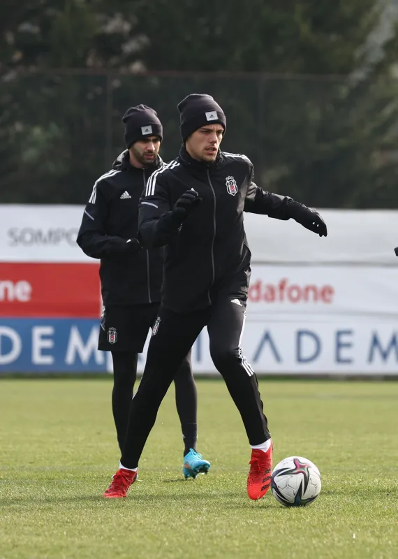 Beşiktaş'ın Öznur Kablo Malatyaspor maçı kadrosu belli oldu - 2